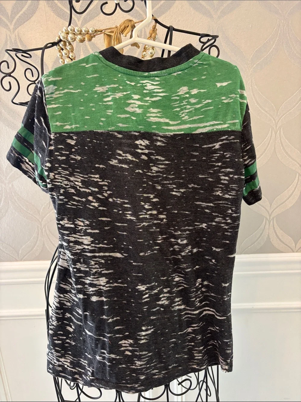 NFL Philadelphia Eagles Black & Green Short Sleeve Tee